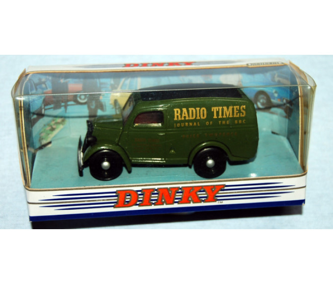 The Dinky Collection DY 4 1950 Ford E83W 10 CWT Van in Green 1988